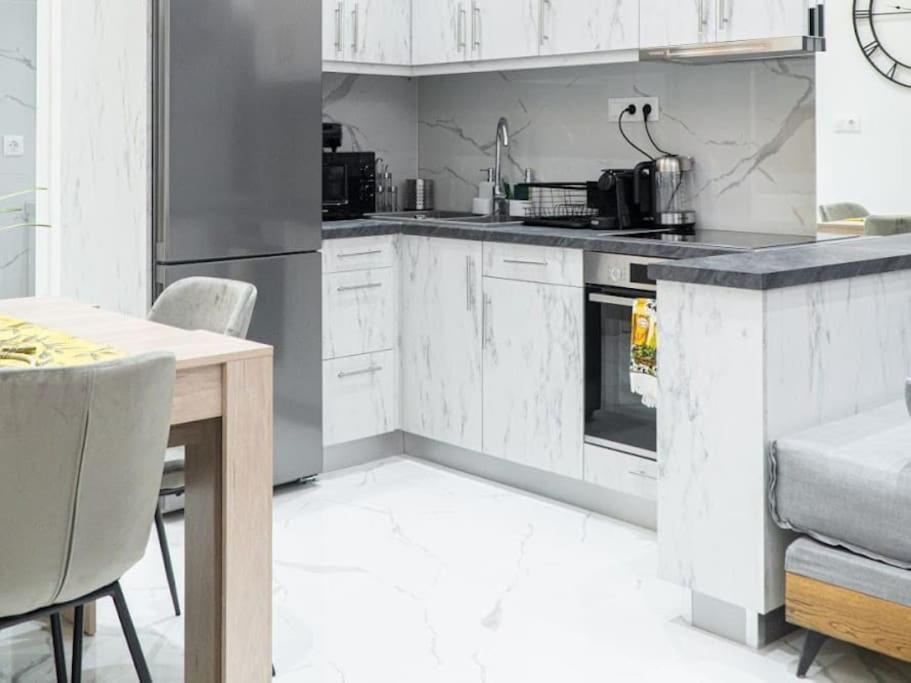 Diamond In Kolonaki Central Athens Apartment Exterior foto